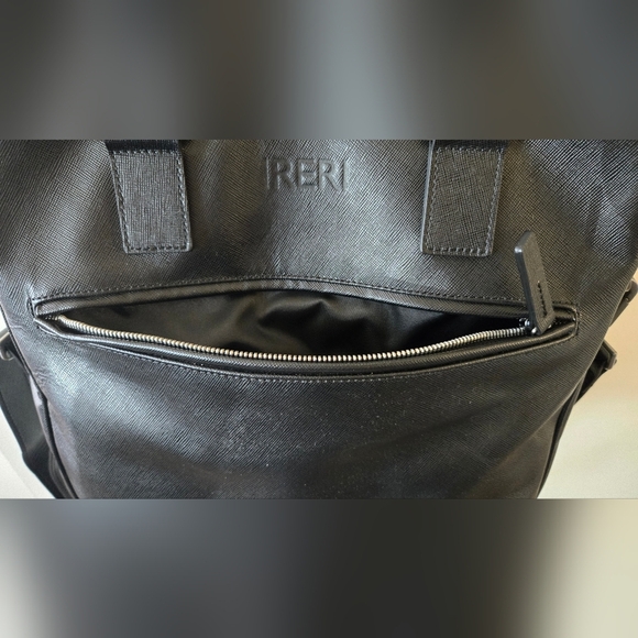 Ireri Italian Leather Unisex Briefcase Messager Travel Shoulder Hand Bag - Picture 11 of 16